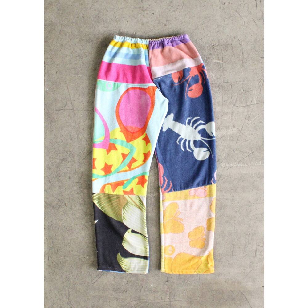 S/M PREORDER - Towel Patchwork Pieced Pant (Ships June 29–July 13) - Picture 3 of 4